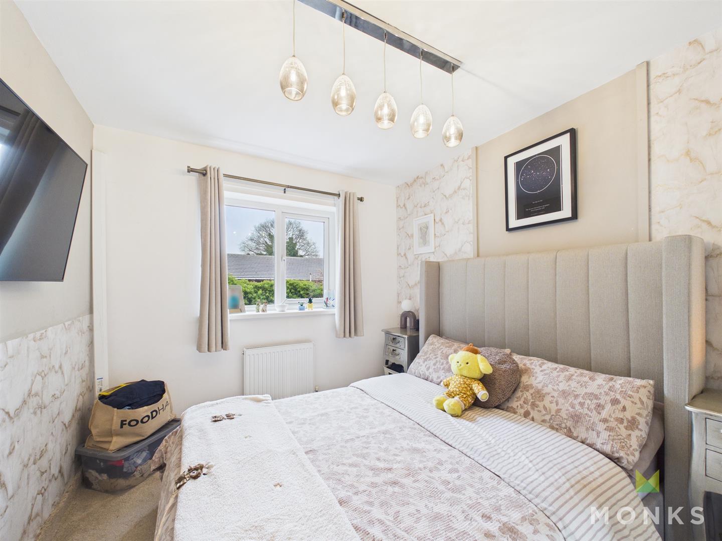 24 The Knolls, Shrewsbury, SY3 5DR For Sale